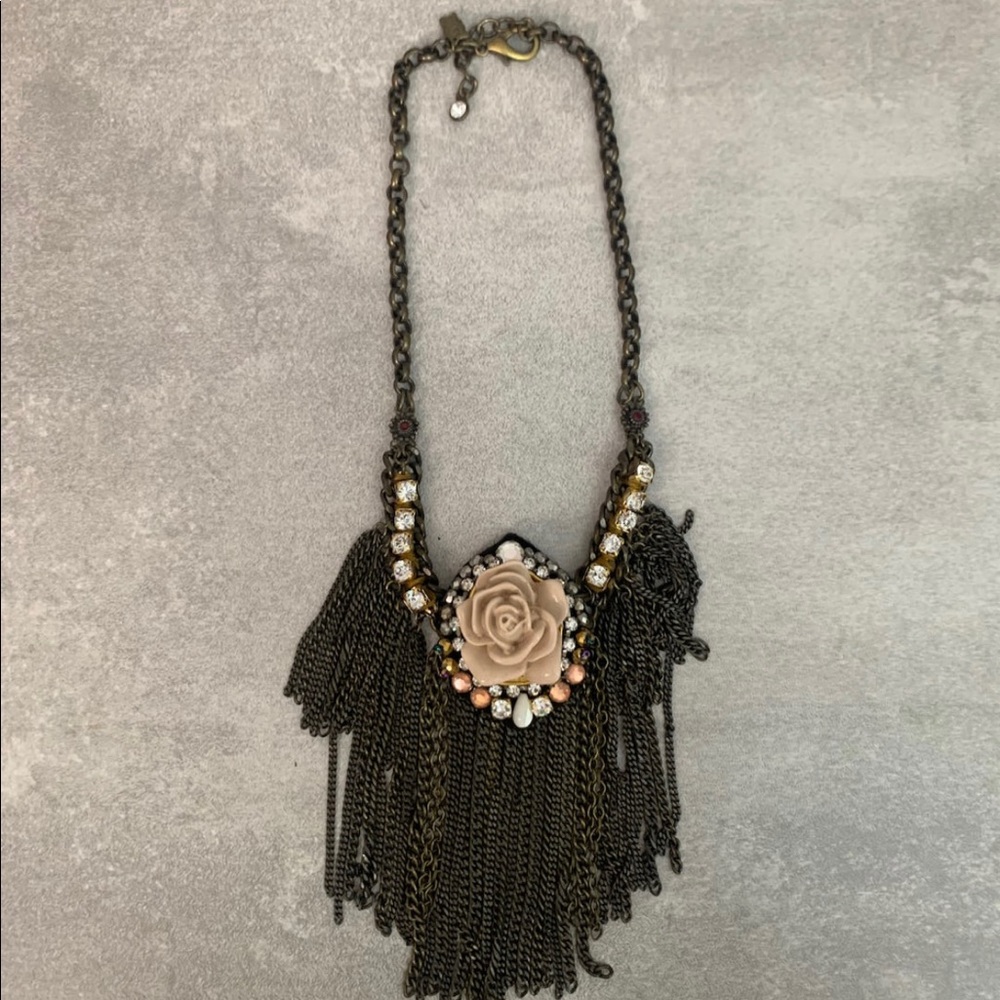 Statement necklace
